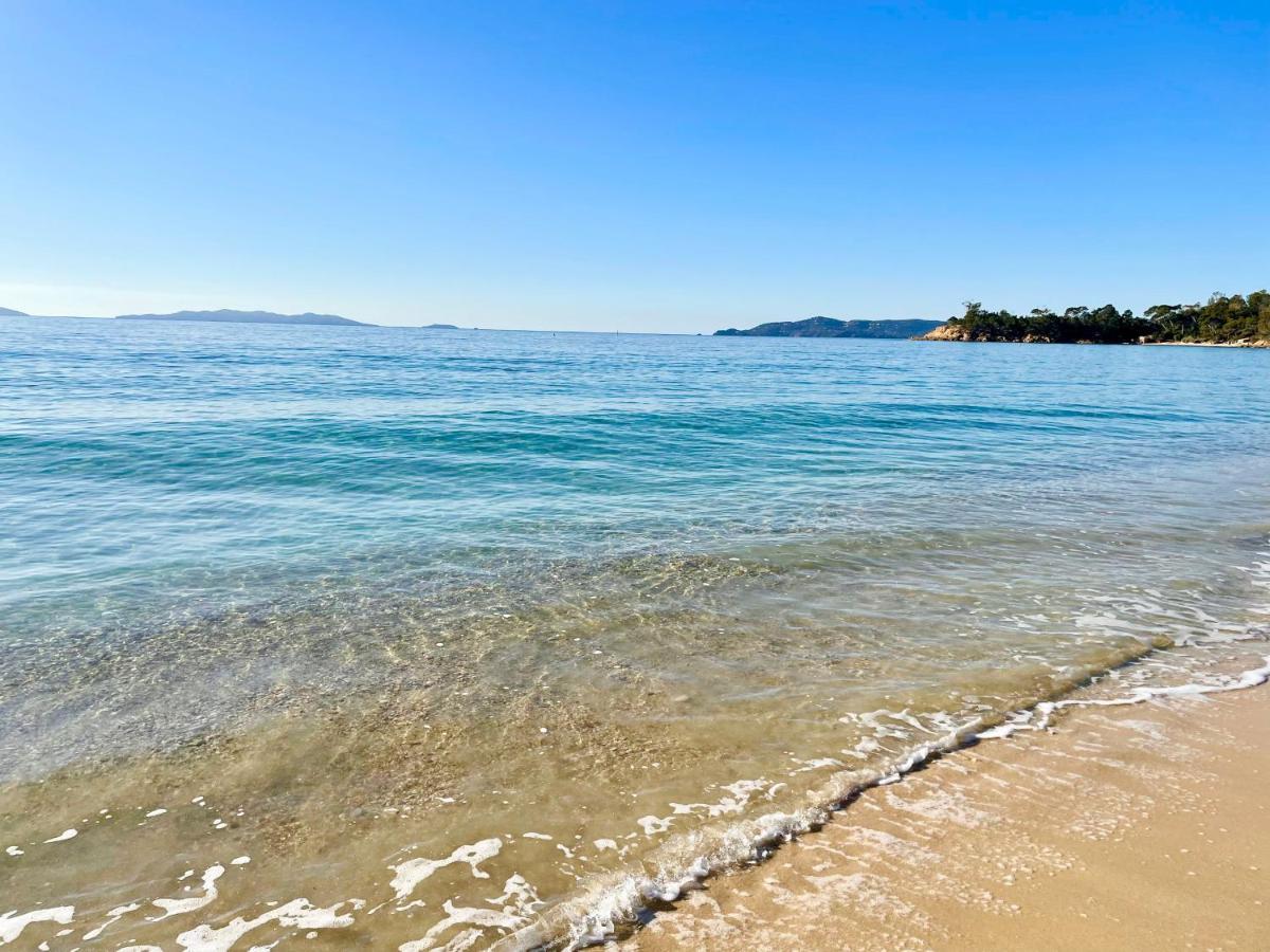 Appartement les pieds dans l'eau à Cavalière  Le Lavandou Esterno foto